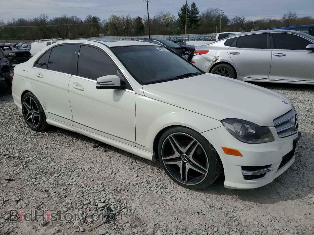 2012 MERCEDES-BENZ C-CLASS - VIN: WDDGF8BB2CA613154 - Фото 4