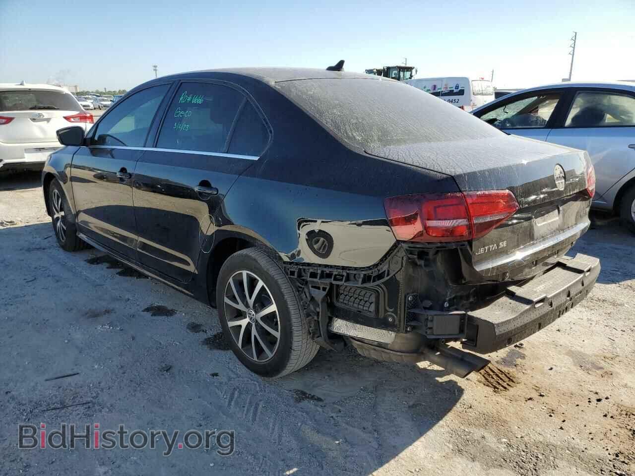 2017 VOLKSWAGEN JETTA - VIN: 3VWDB7AJ4HM229413 - Фото 2
