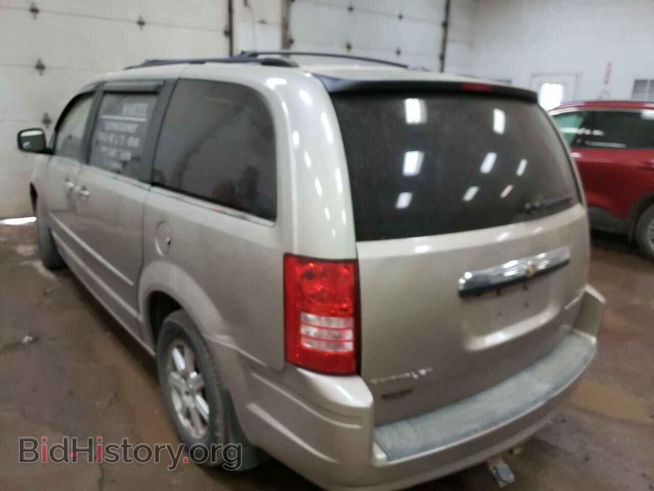 2009 CHRYSLER MINIVAN - VIN: 2A8HR54119R626368 - Фото 3