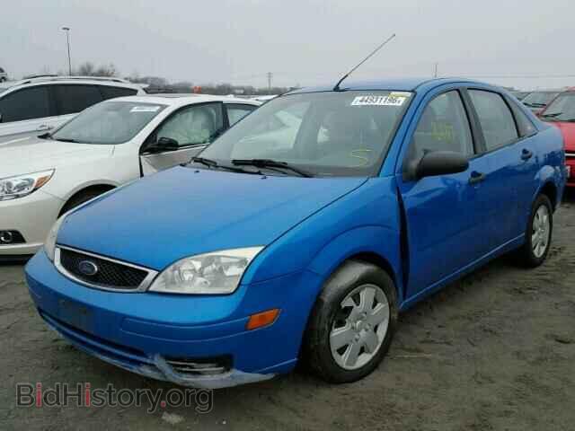 2007 FORD FOCUS - VIN: 1FAHP34N07W134171 - Фото 2