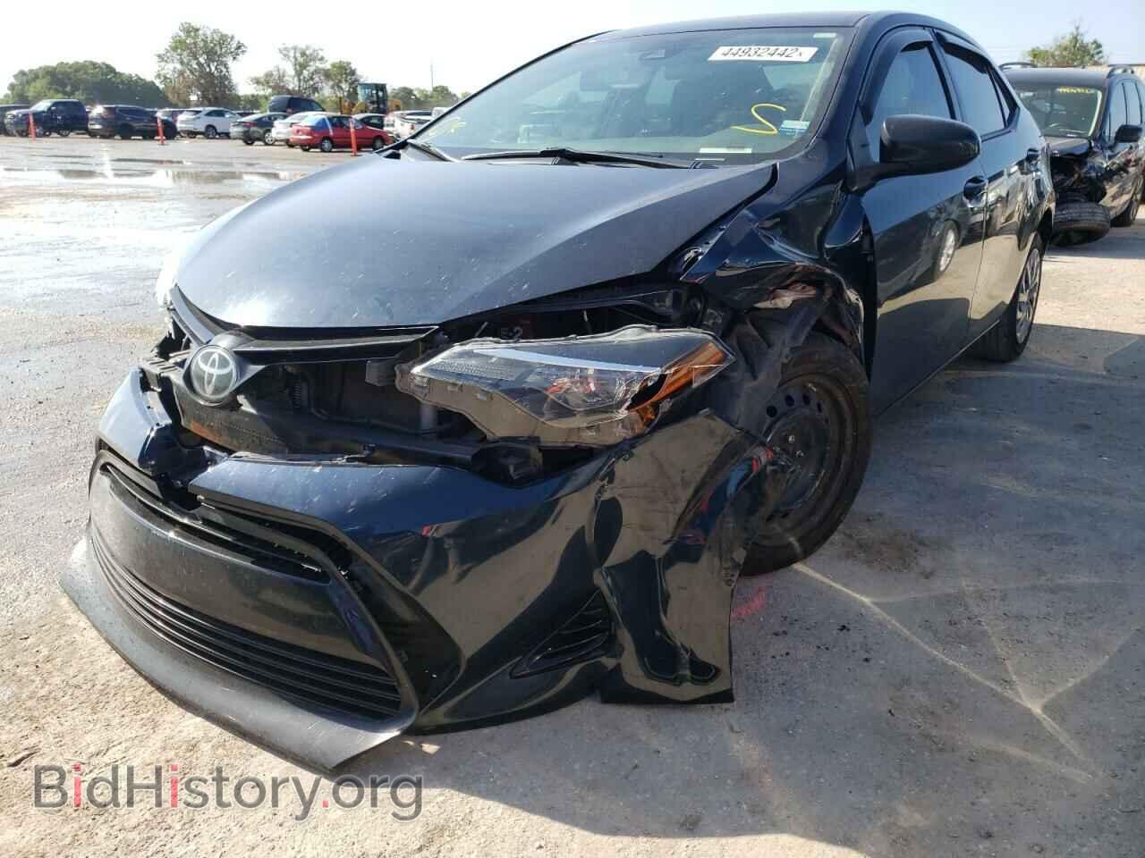 2017 TOYOTA COROLLA - VIN: 5YFBURHE2HP721309 - Фото 2