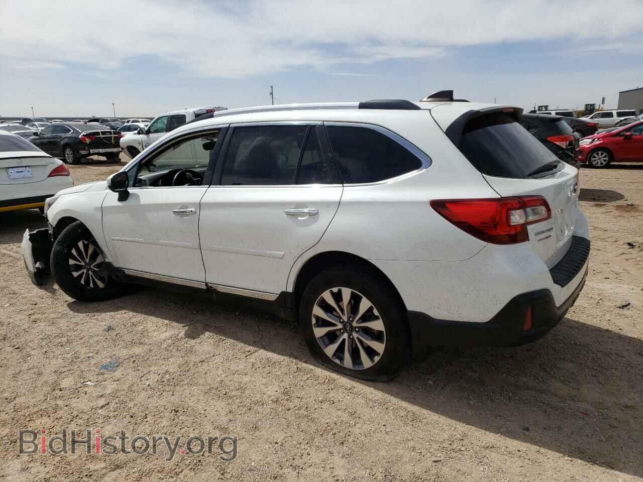 2018 SUBARU OUTBACK - VIN: 4S4BSATC5J3276958 - Фото 2