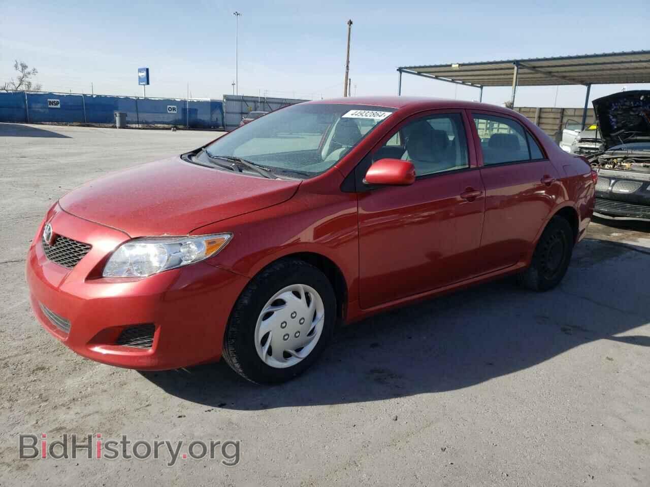 Фотография JTDBL40EX99045636 - TOYOTA COROLLA 2009