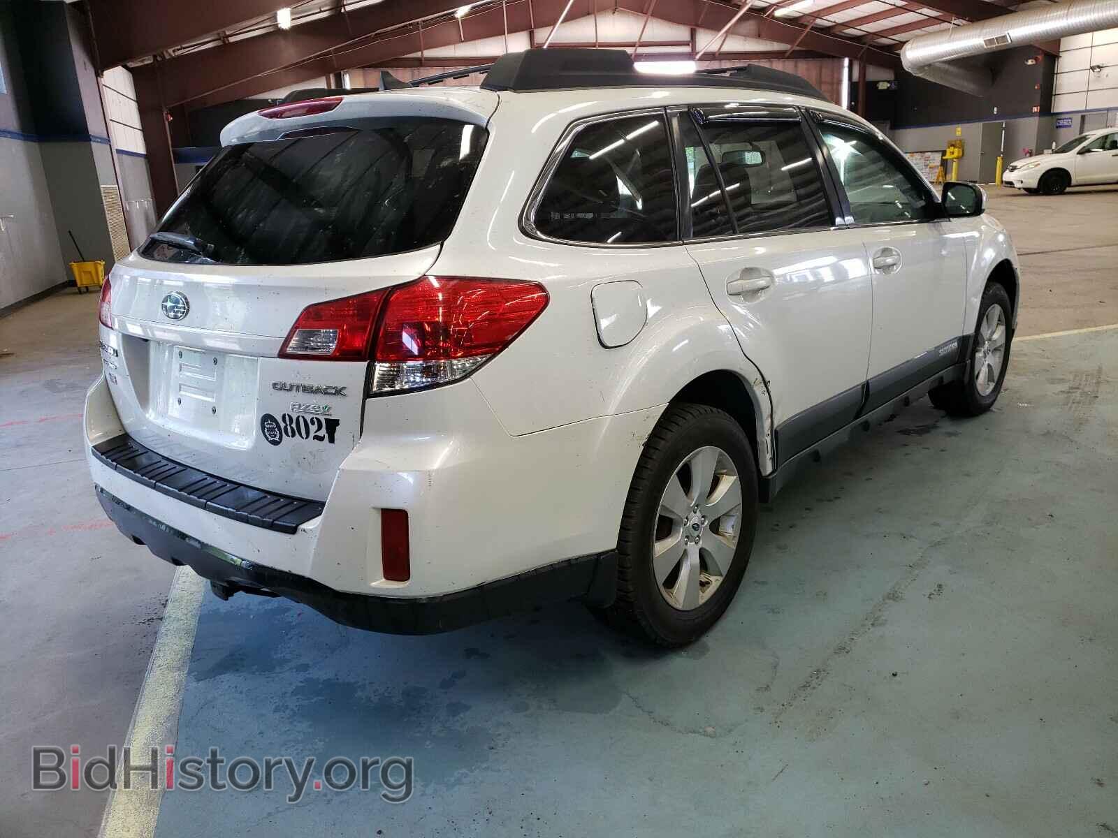 2011 SUBARU OUTBACK - VIN: 4S4BRBKC0B3438158 - Фото 4