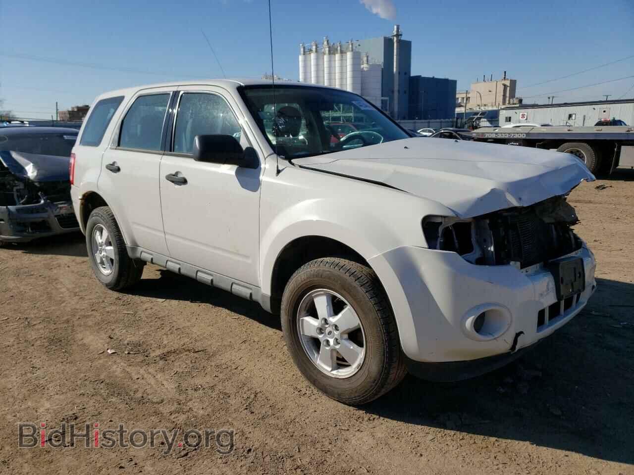 2010 FORD ESCAPE - VIN: 1FMCU0C71AKA09494 - Фото 4