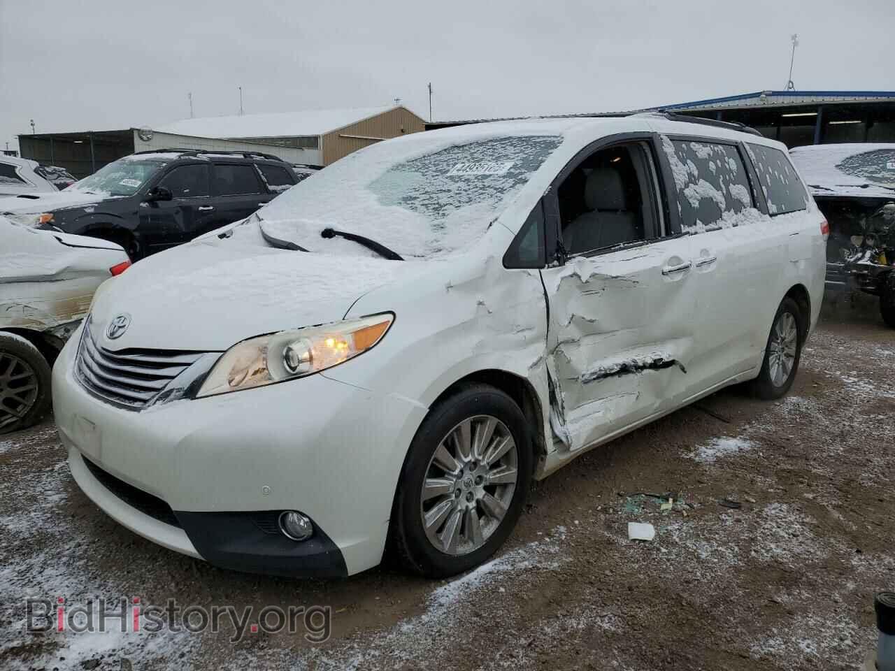Photo 5TDDK3DC4CS030704 - TOYOTA All Models 2012