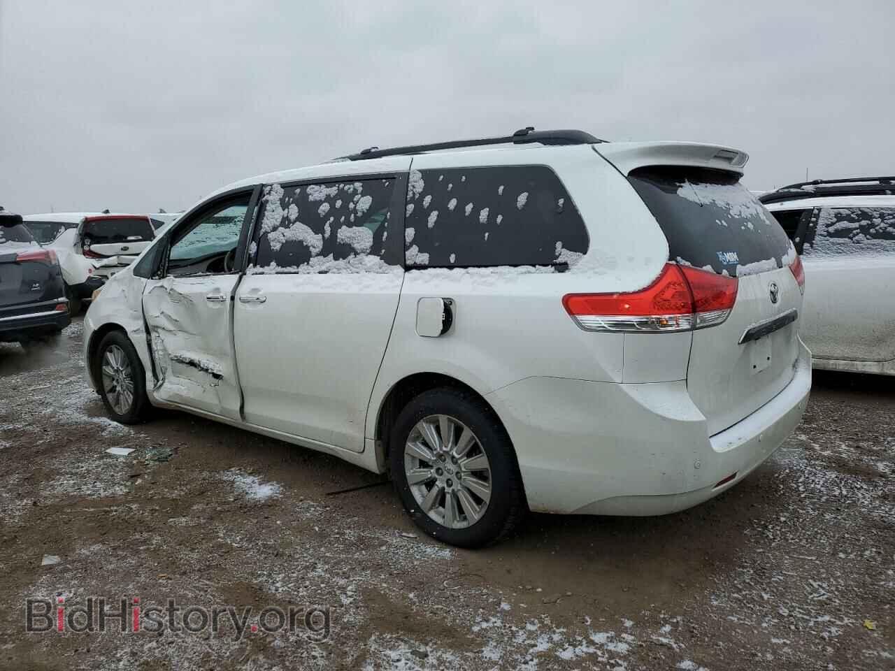 2012 TOYOTA All Models - VIN: 5TDDK3DC4CS030704 - Photo 2