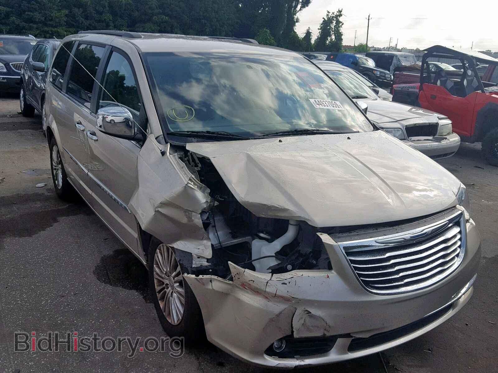 Photo 2C4RC1CG1FR645610 - CHRYSLER TOWN & COU 2015