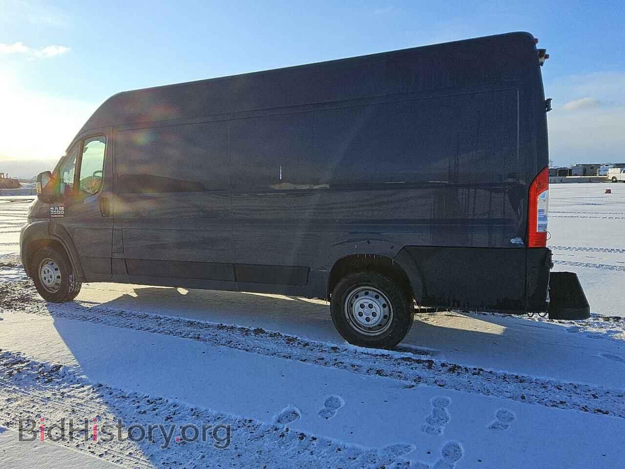 2020 RAM All Models - VIN: 3C6URVJG8LE108532 - Photo 2