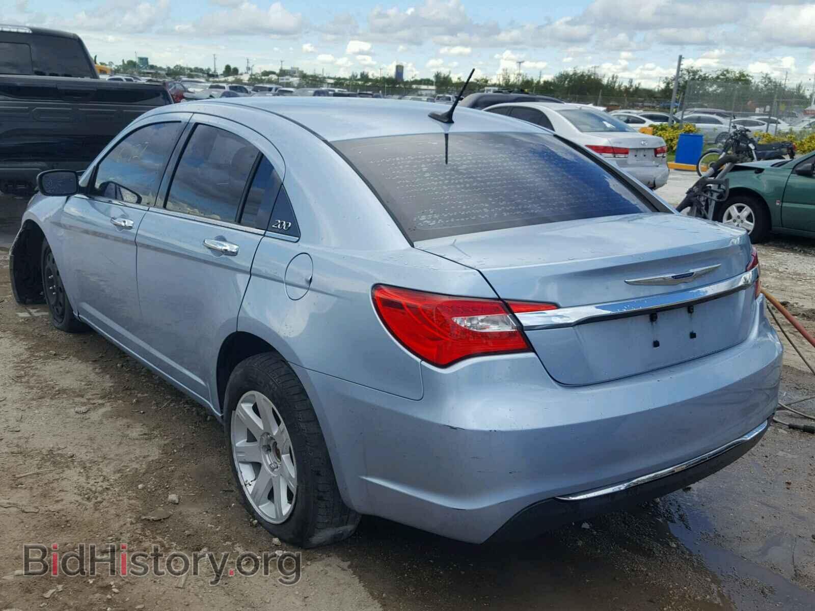 2012 CHRYSLER 200 - VIN: 1C3CCBCB2CN186181 - Фото 3