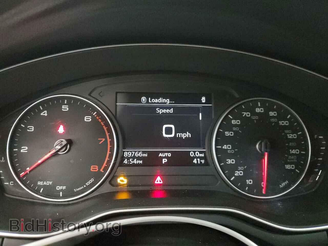 2017 AUDI A4 - VIN: WAUANAF46HA077898 - Фото 9