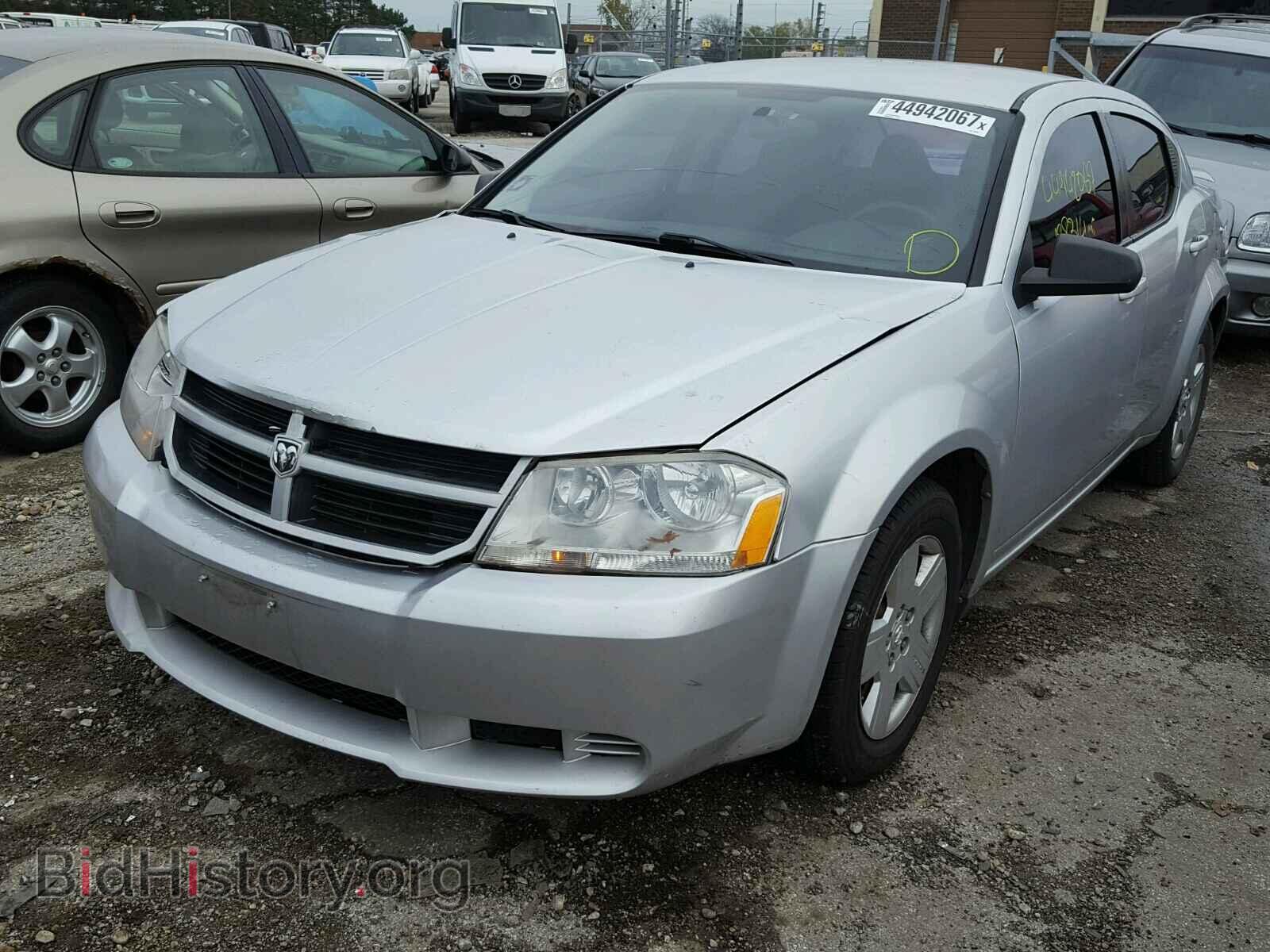 2010 DODGE AVENGER - VIN: 1B3CC4FB5AN204075 - Фото 2