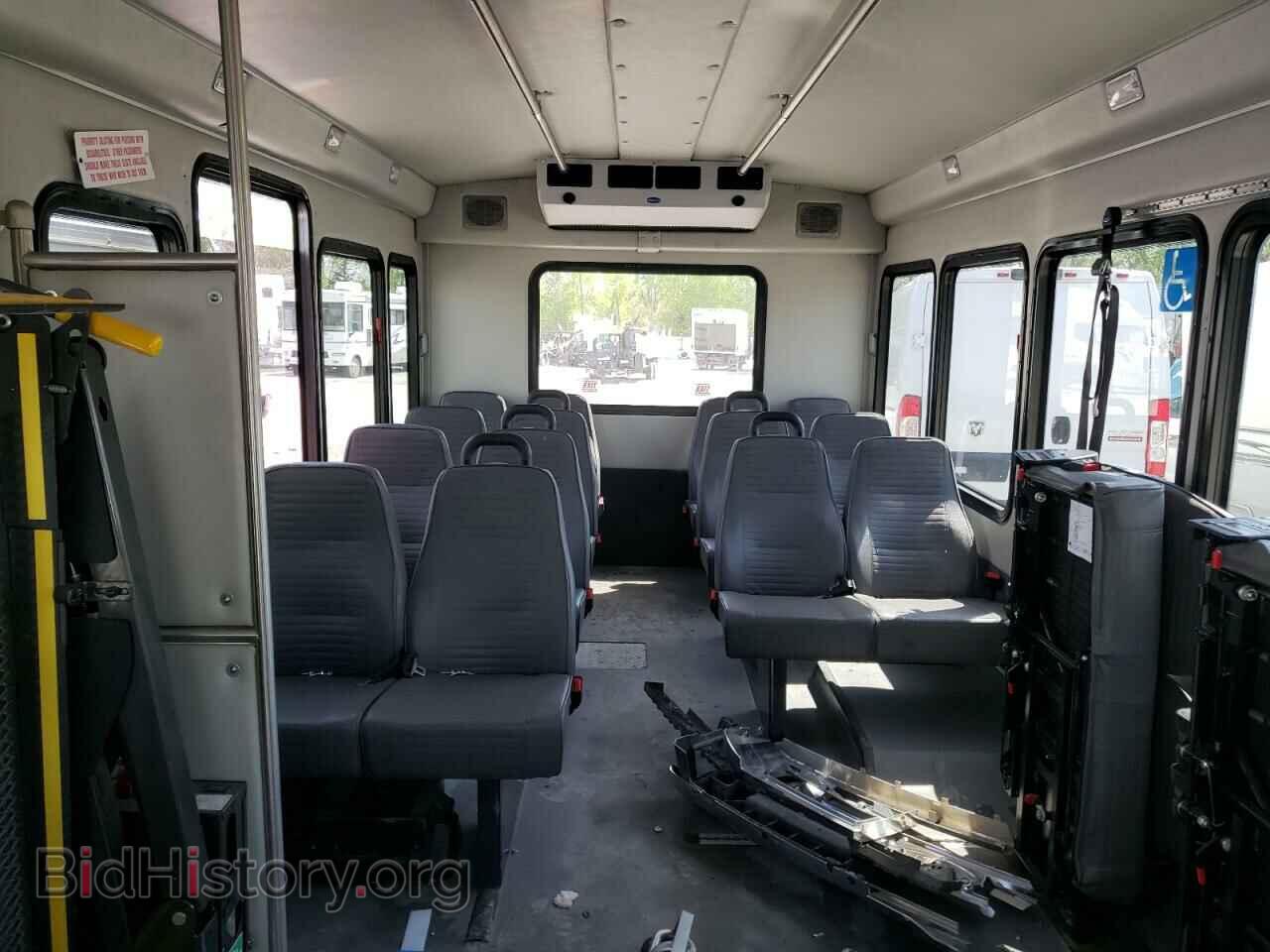2019 FORD ECONOLINE - VIN: 1FDFE4FS6KDC40592 - Фото 6