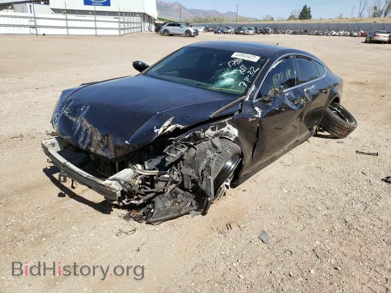 2012 AUDI A7 - VIN: WAU2GAFC2CN098917 - Фото 2
