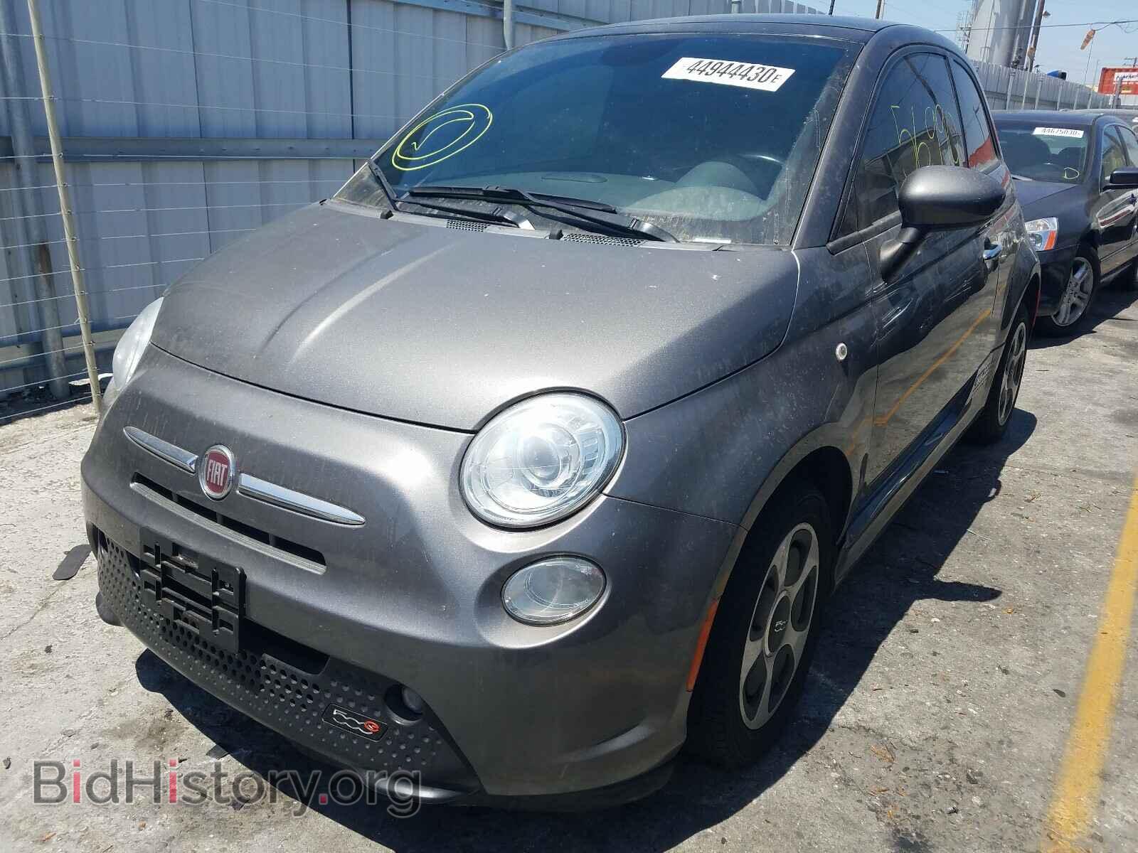 2013 FIAT 500 - VIN: 3C3CFFGE6DT681584 - Фото 2