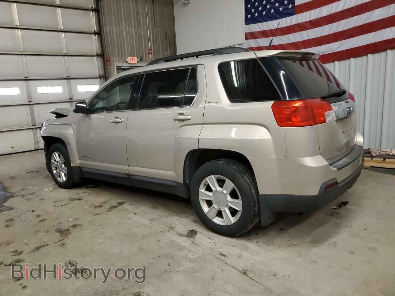 2010 GMC TERRAIN - VIN: 2CTFLEEW5A6268454 - Photo 2