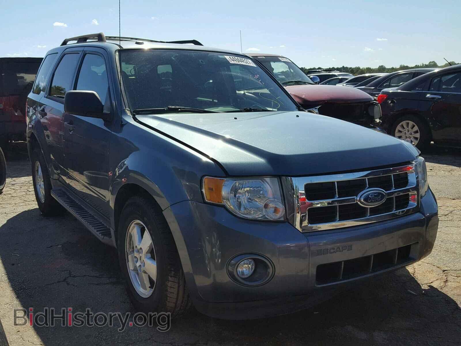 Фотография 1FMCU0DG6BKB43739 - FORD ESCAPE 2011