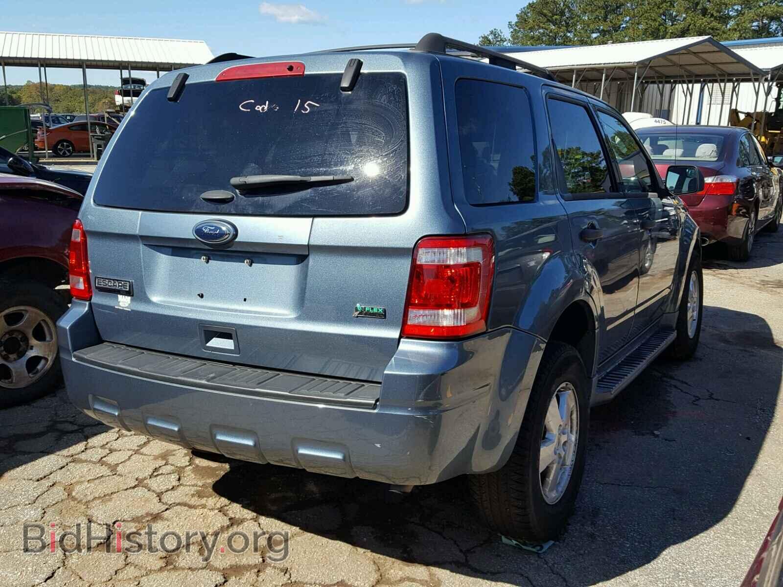 2011 FORD ESCAPE - VIN: 1FMCU0DG6BKB43739 - Фото 4