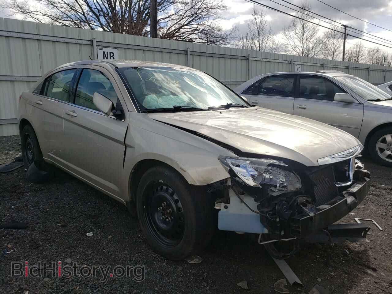 2013 CHRYSLER 200 - VIN: 1C3CCBAB3DN686094 - Фото 4