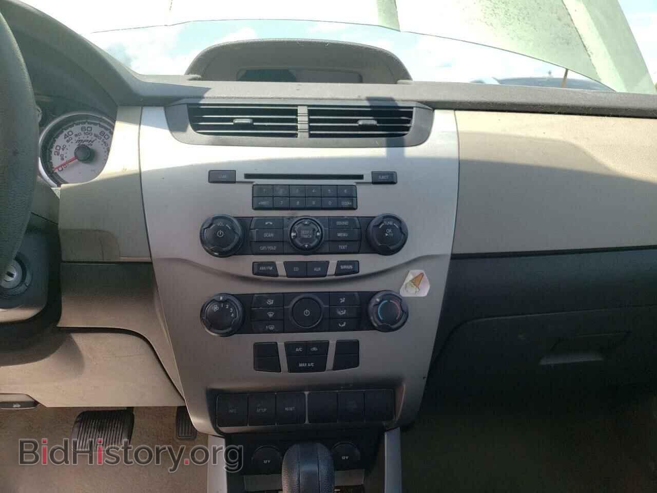 2008 FORD FOCUS - VIN: 1FAHP35NX8W259355 - Фото 9