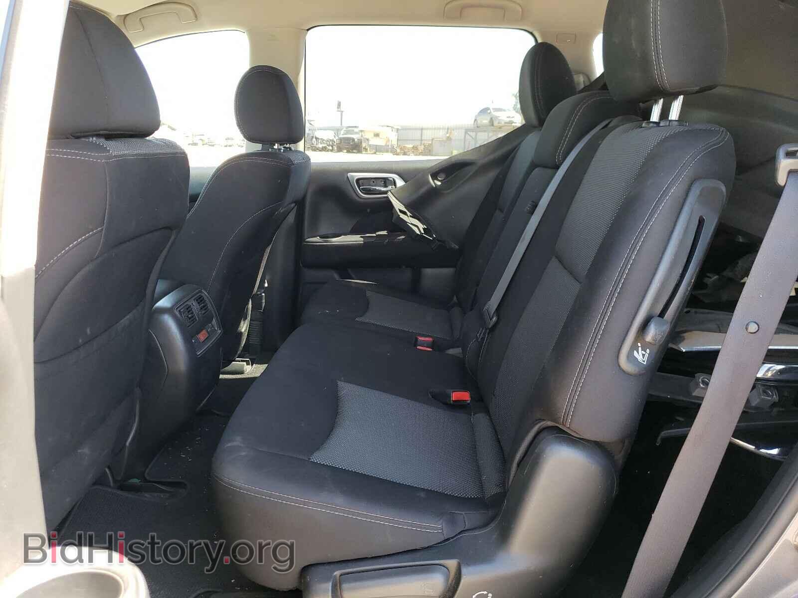 2017 NISSAN PATHFINDER - VIN: 5N1DR2MM5HC665532 - Фото 6