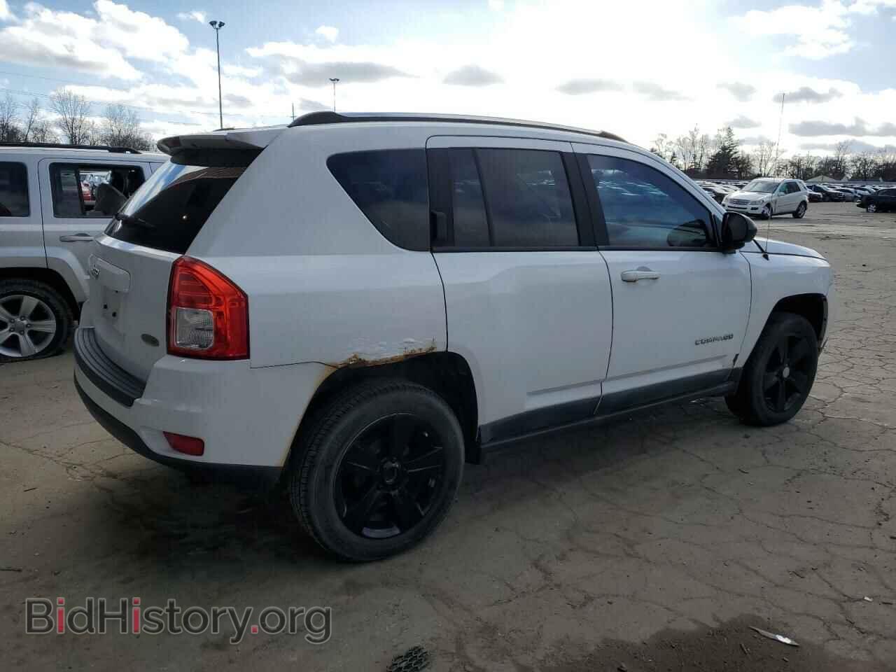 2011 JEEP COMPASS - VIN: 1J4NT4FB9BD283890 - Photo 3