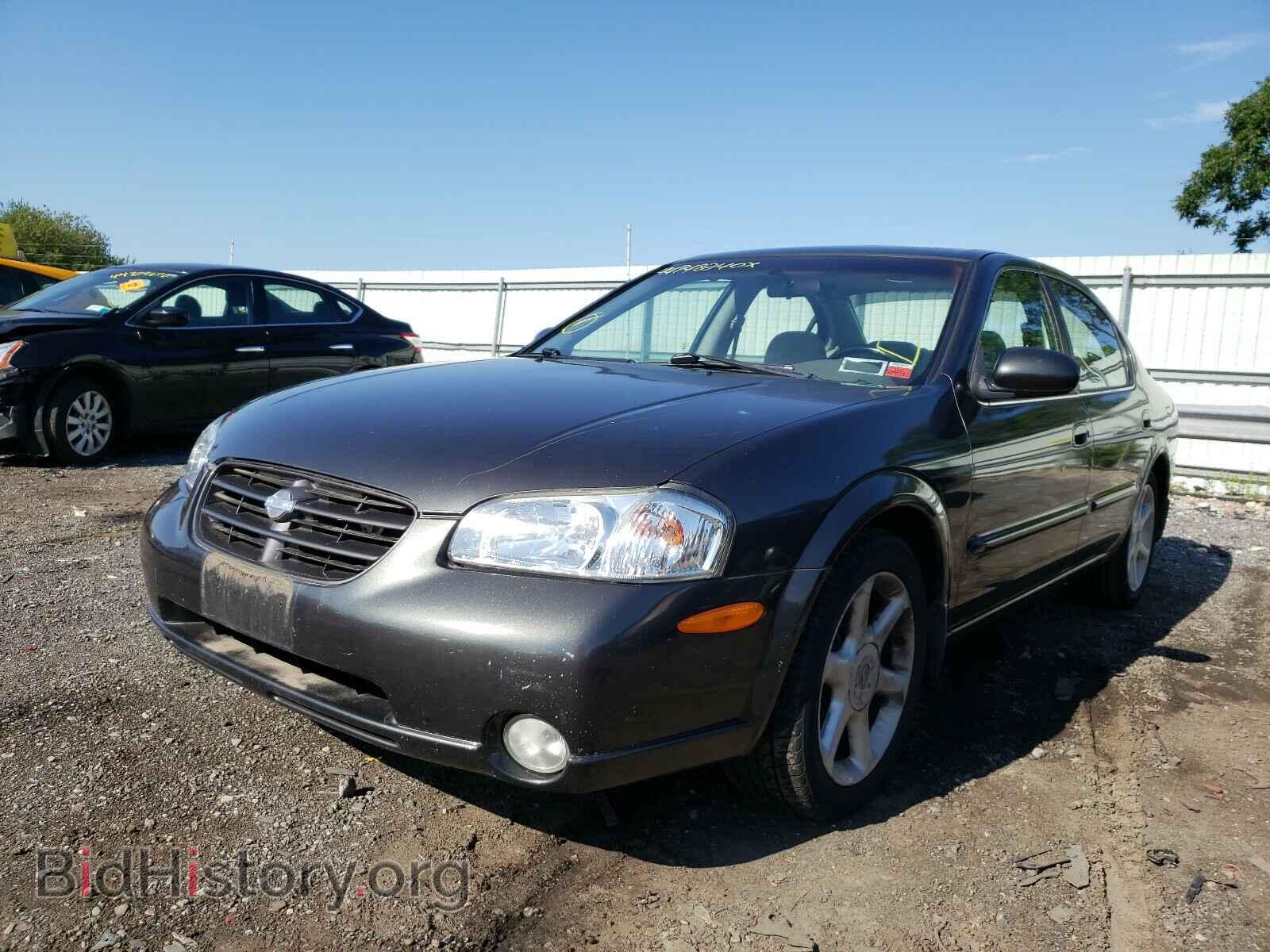 2000 NISSAN MAXIMA - VIN: JN1CA31D3YT555454 - Photo 2