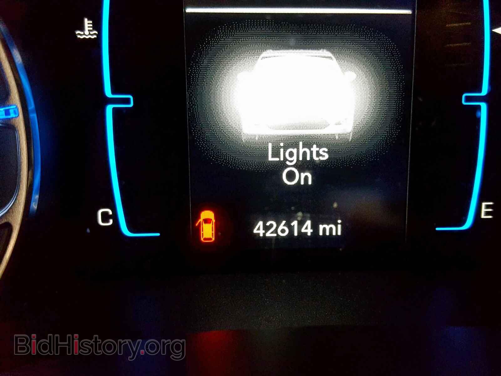 2017 CHRYSLER PACIFICA T - VIN: 2C4RC1BG4HR610192 - Photo 8