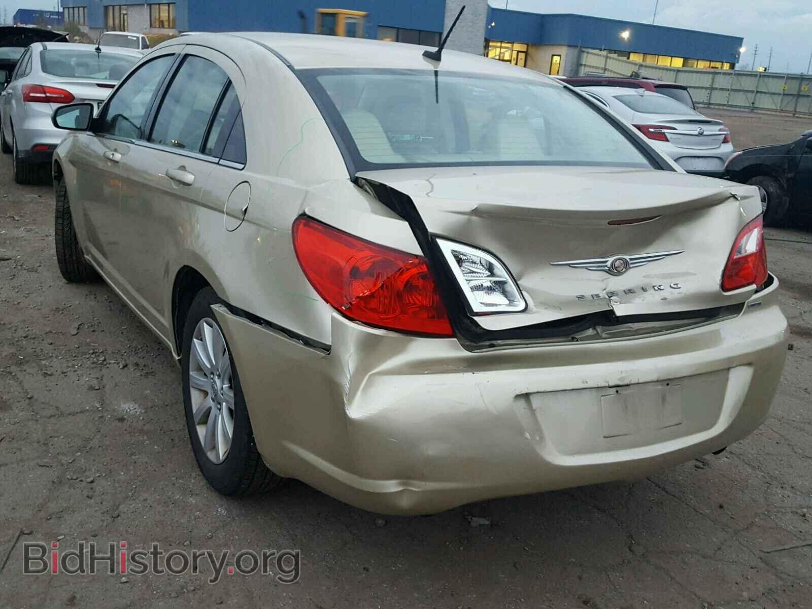 2010 CHRYSLER SEBRING - VIN: 1C3CC5FB9AN204816 - Фото 3