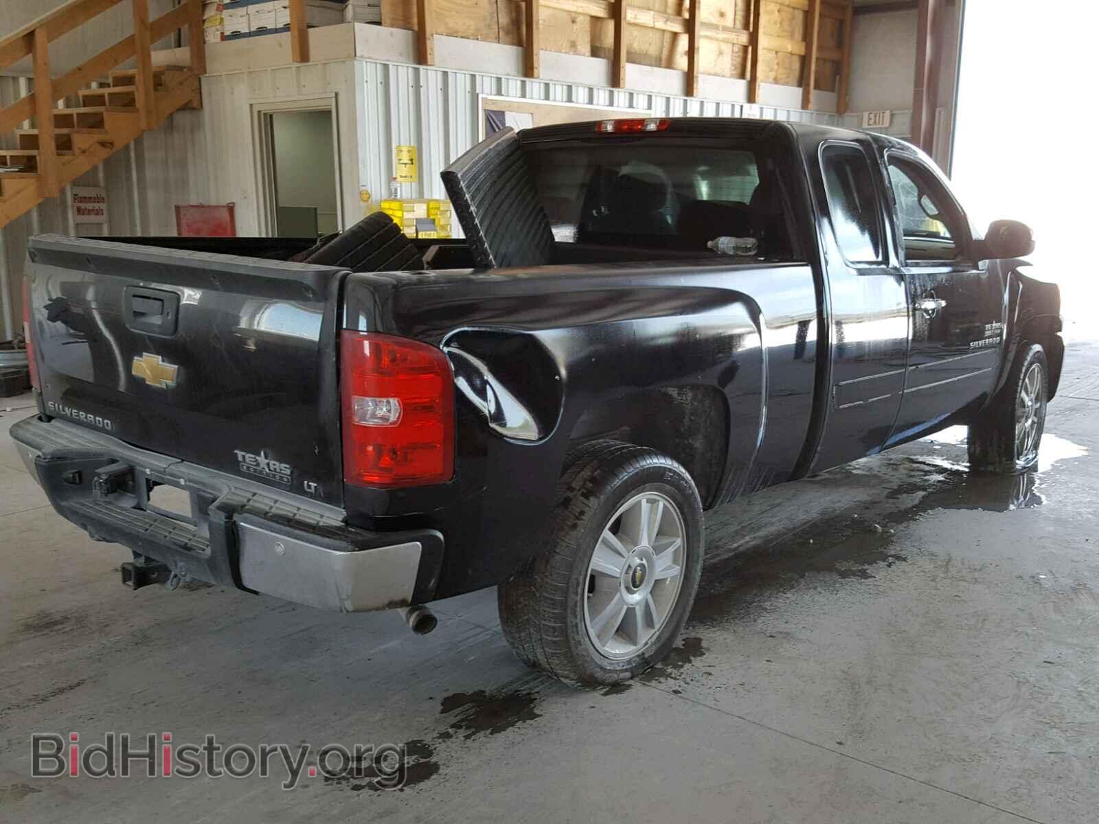 2011 CHEVROLET SILVERADO - VIN: 1GCRCSE06BZ444517 - Photo 4