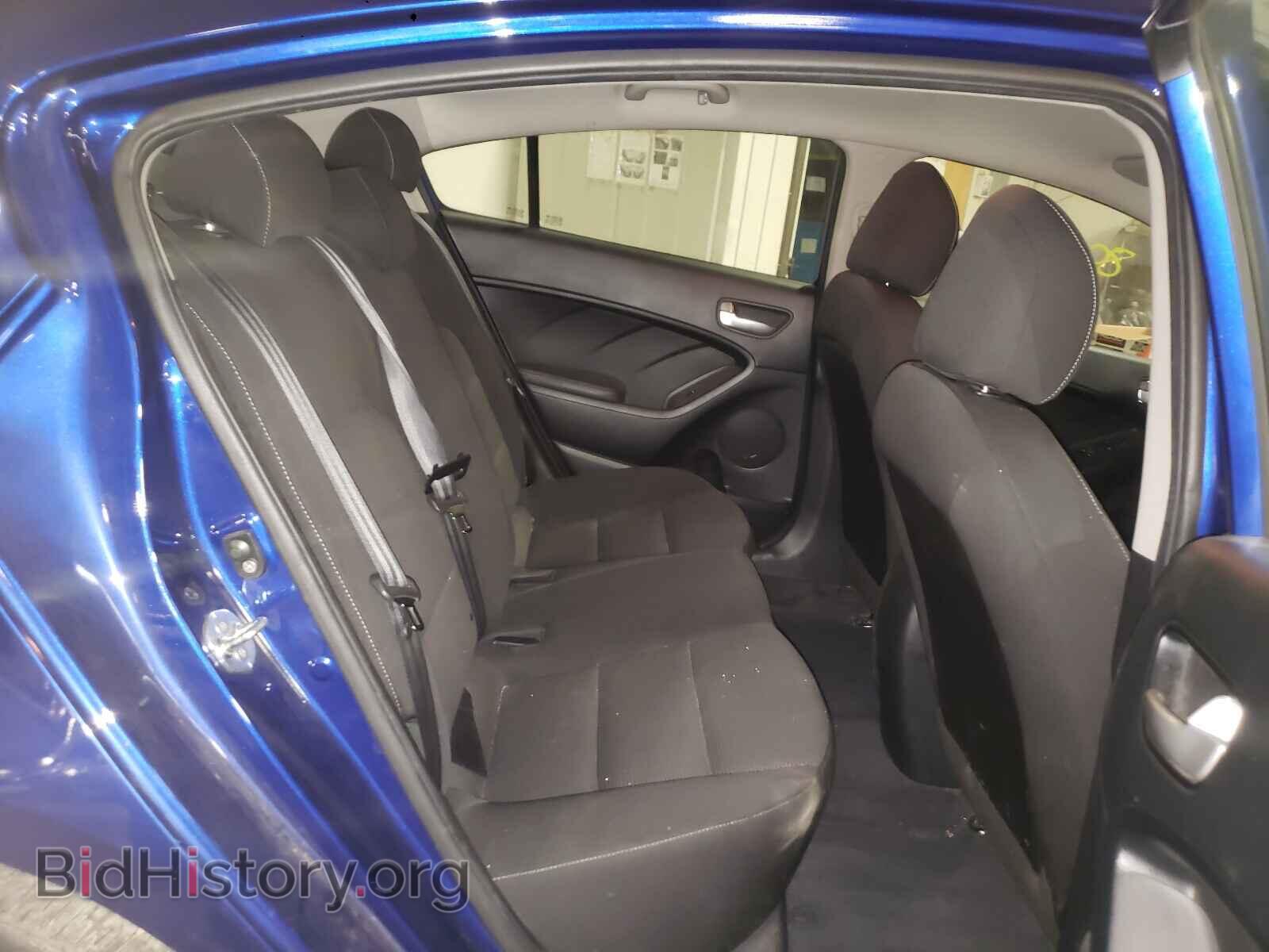 2017 KIA FORTE - VIN: 3KPFK4A76HE060374 - Фото 6