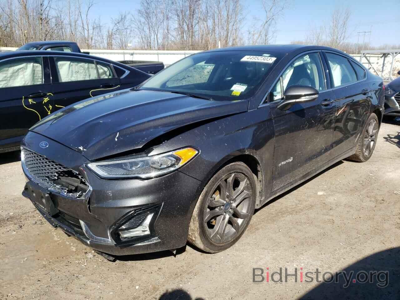 Photo 3FA6P0RU6KR187488 - FORD FUSION 2019