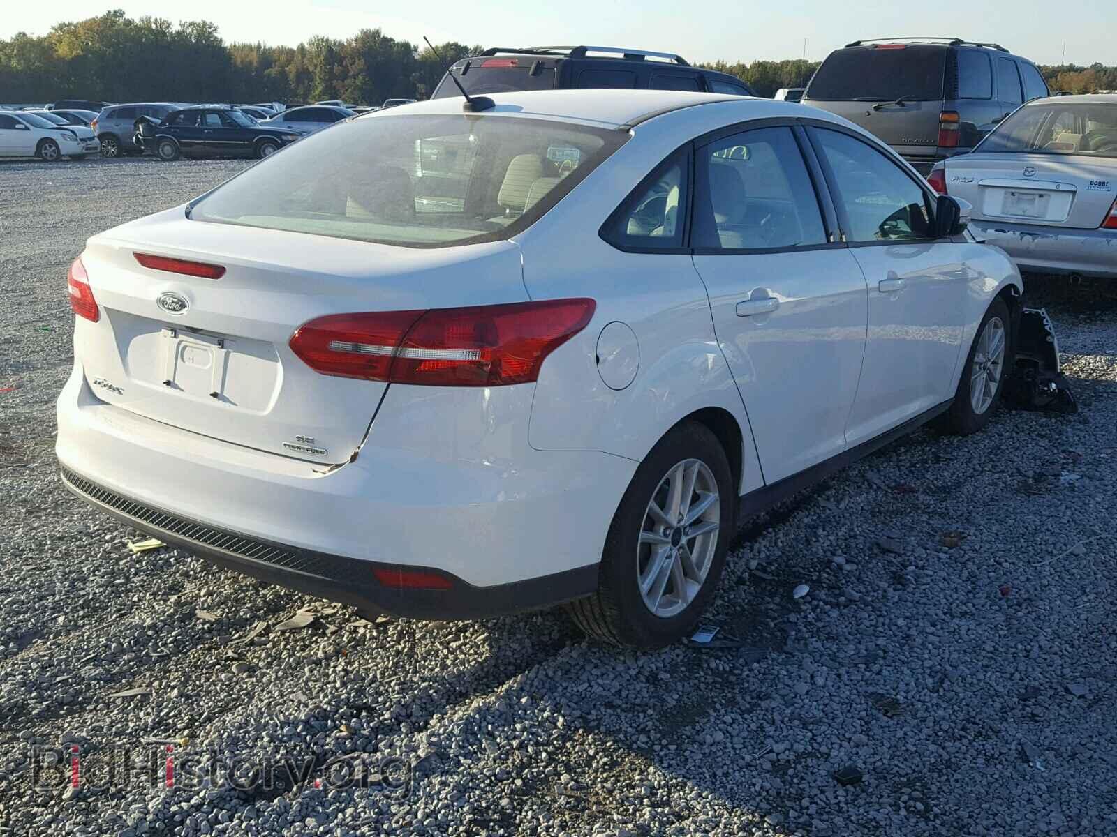 2016 FORD FOCUS - VIN: 1FADP3F20GL232748 - Photo 4