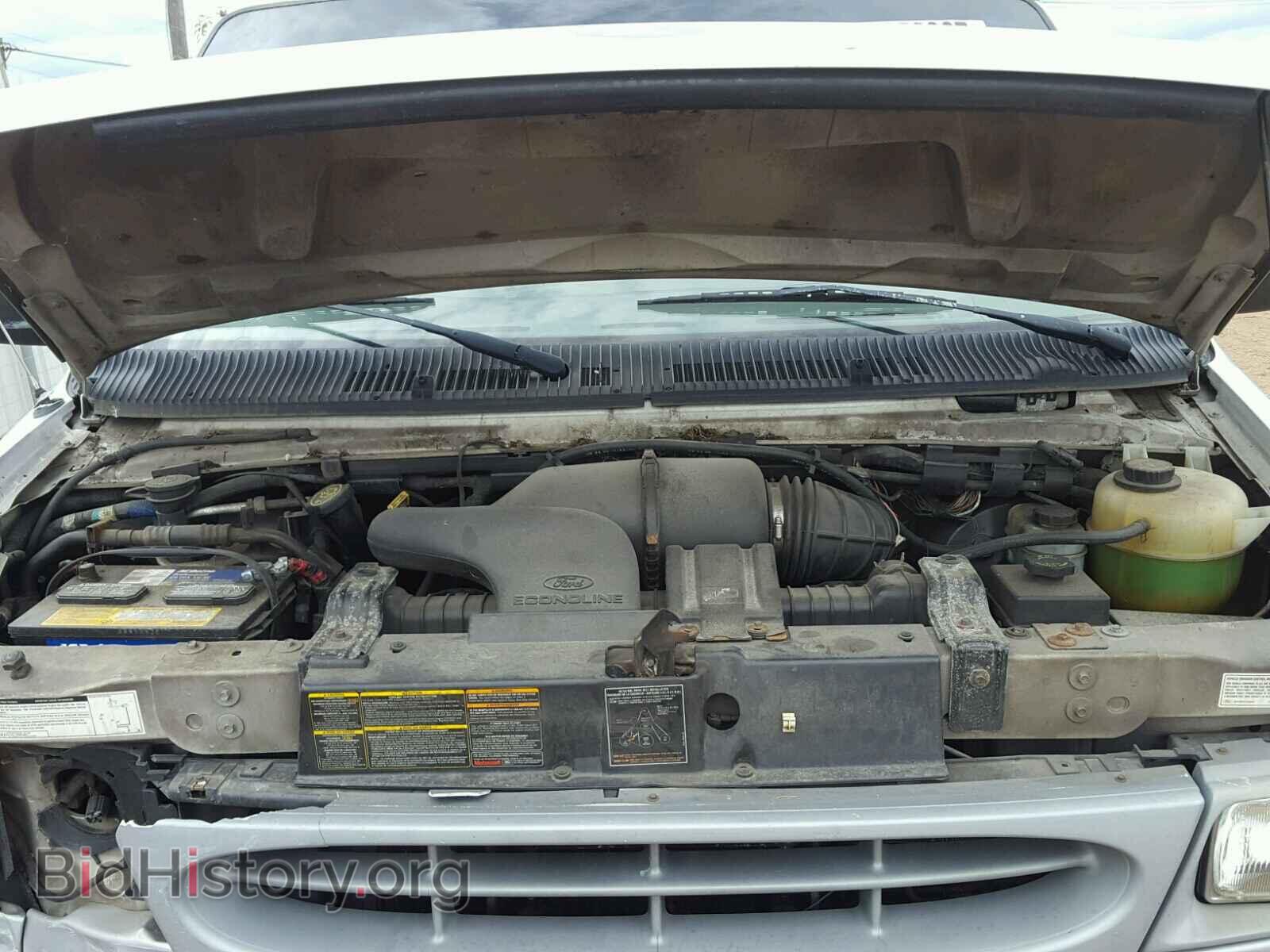 2000 FORD ECONOLINE - VIN: 1FBSS31L2YHA45570 - Photo 7