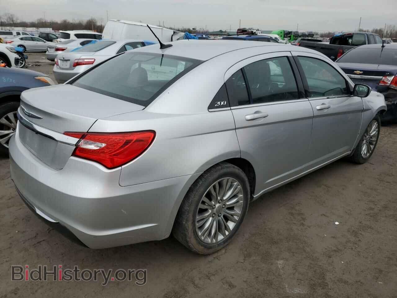 2012 CHRYSLER 200 - VIN: 1C3CCBAB1CN262105 - Фото 3
