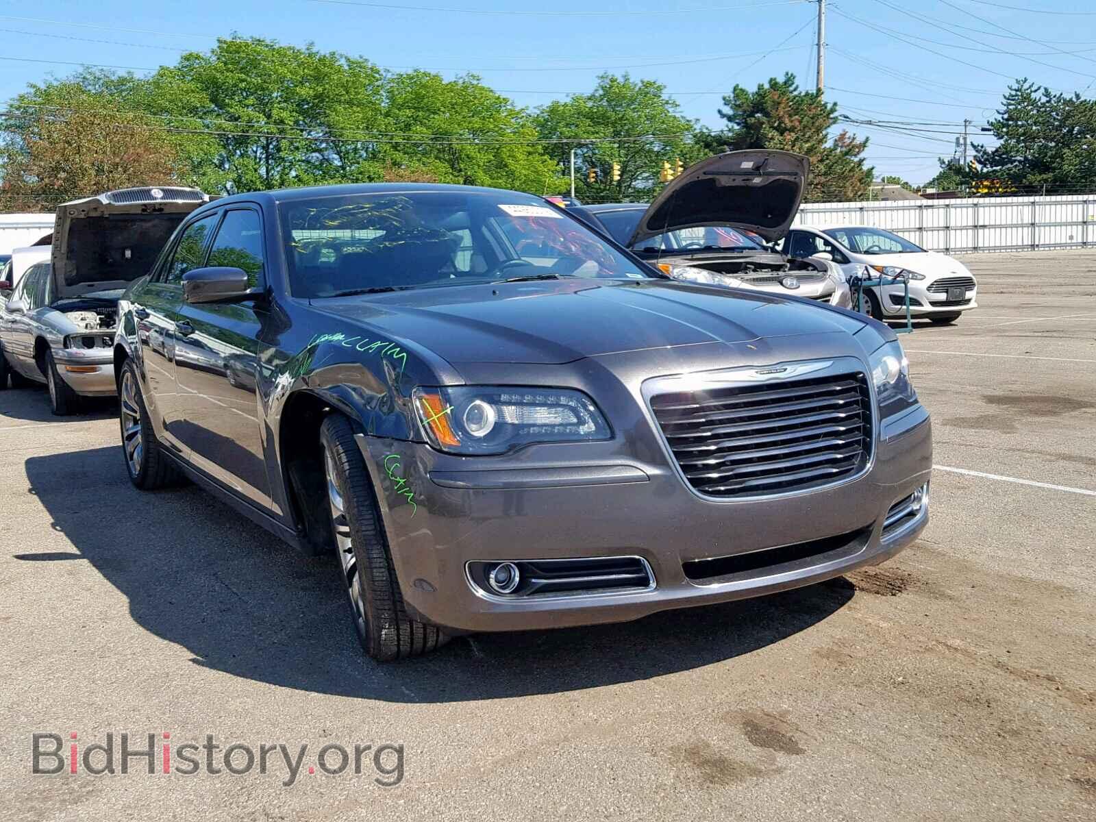 Фотография 2C3CCABG4EH376597 - CHRYSLER 300 2014