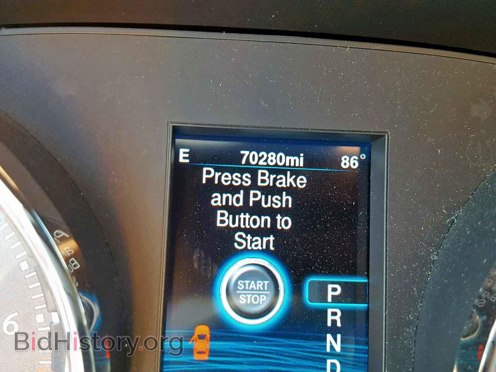 2014 CHRYSLER 300 - VIN: 2C3CCABG4EH376597 - Фото 8