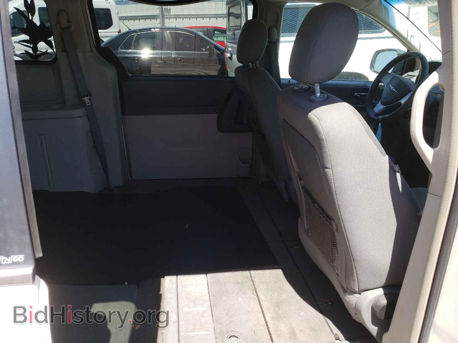 2009 CHRYSLER MINIVAN - VIN: 2A8HR44E79R656455 - Фото 6