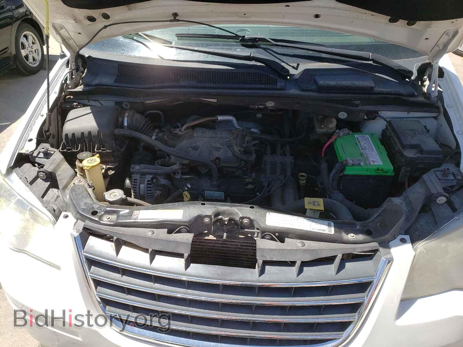 2009 CHRYSLER MINIVAN - VIN: 2A8HR44E79R656455 - Фото 7