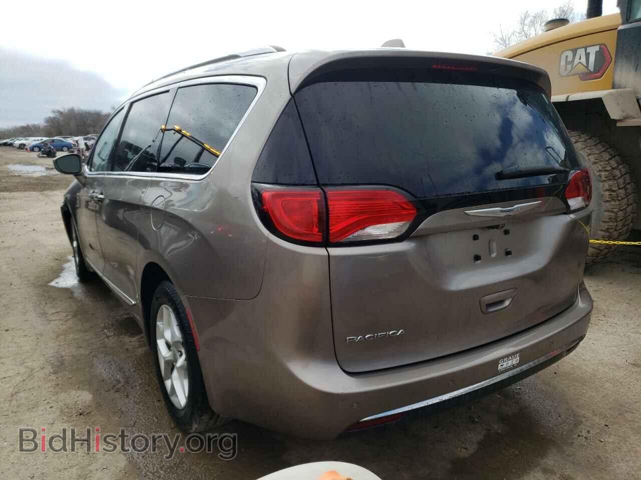 2017 CHRYSLER PACIFICA - VIN: 2C4RC1EG1HR827114 - Photo 2