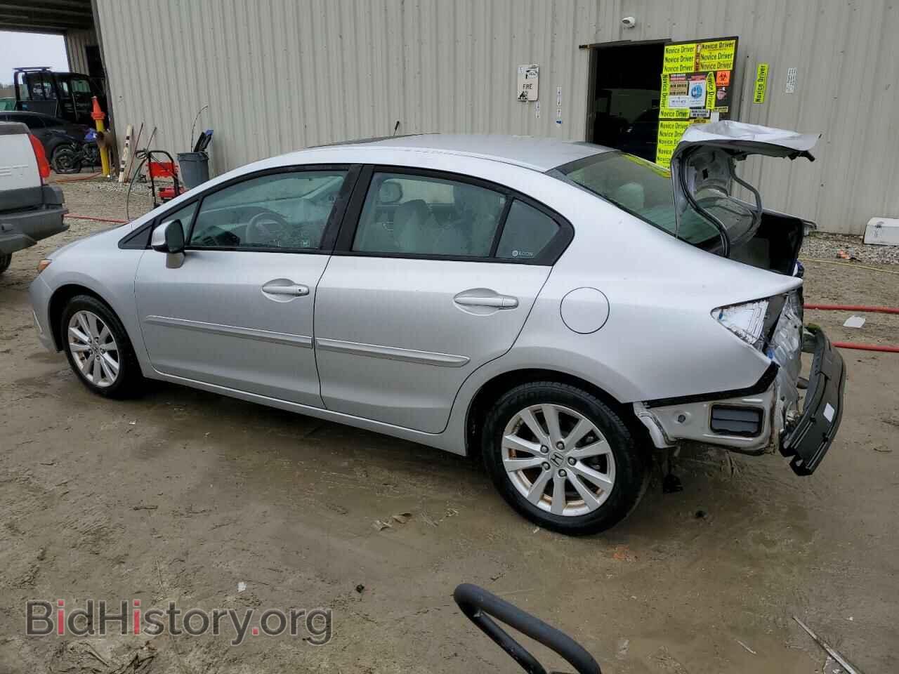 2012 HONDA CIVIC - VIN: 2HGFB2F82CH608472 - Photo 2