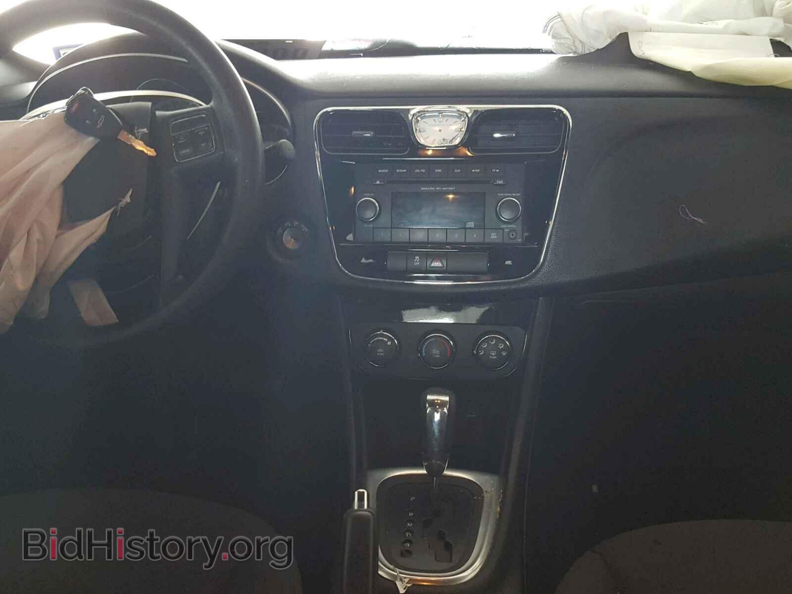 2013 CHRYSLER 200 - VIN: 1C3CCBAB2DN762288 - Фото 9