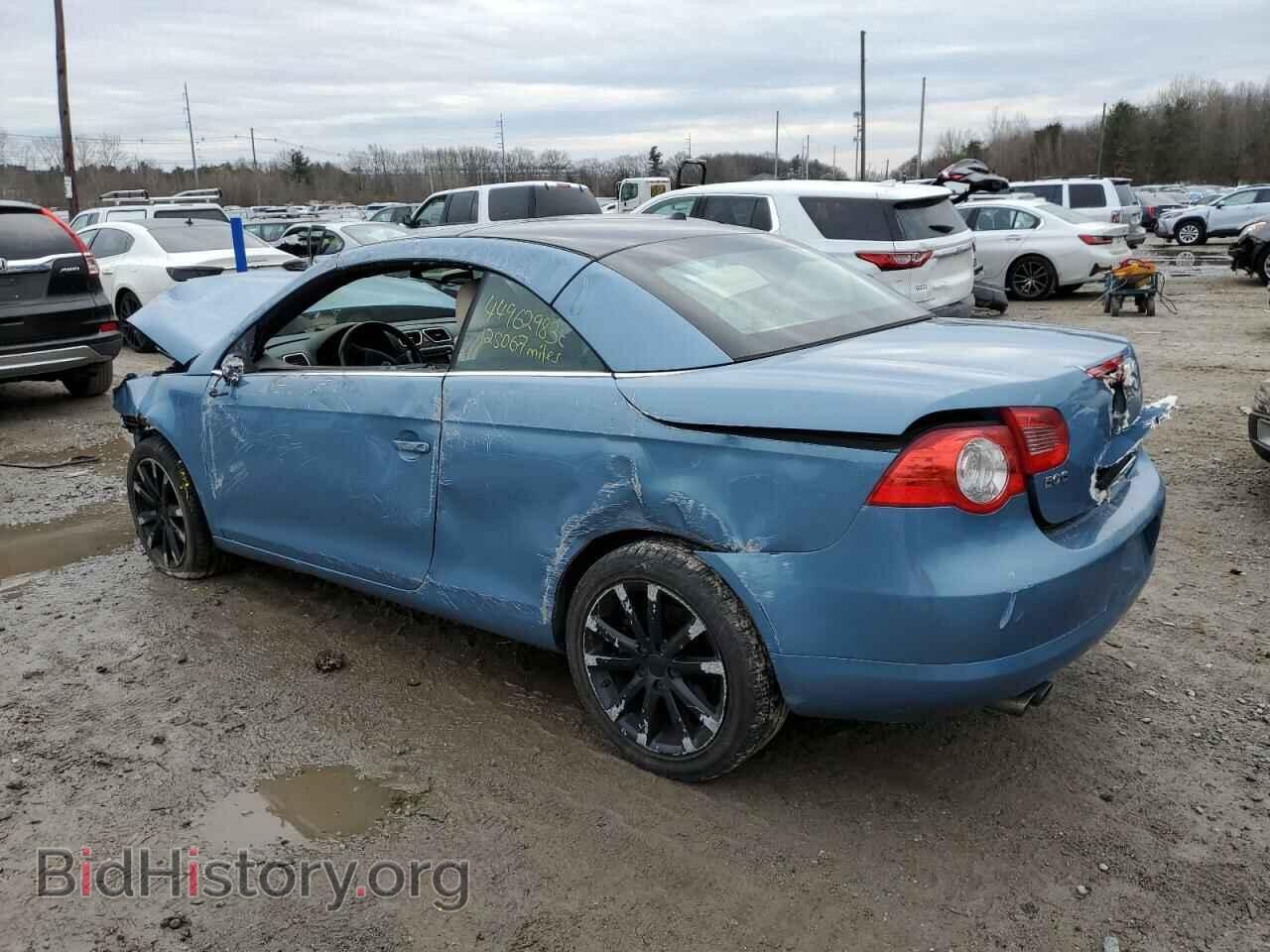 2007 VOLKSWAGEN EOS - VIN: WVWFA71FX7V042160 - Фото 2