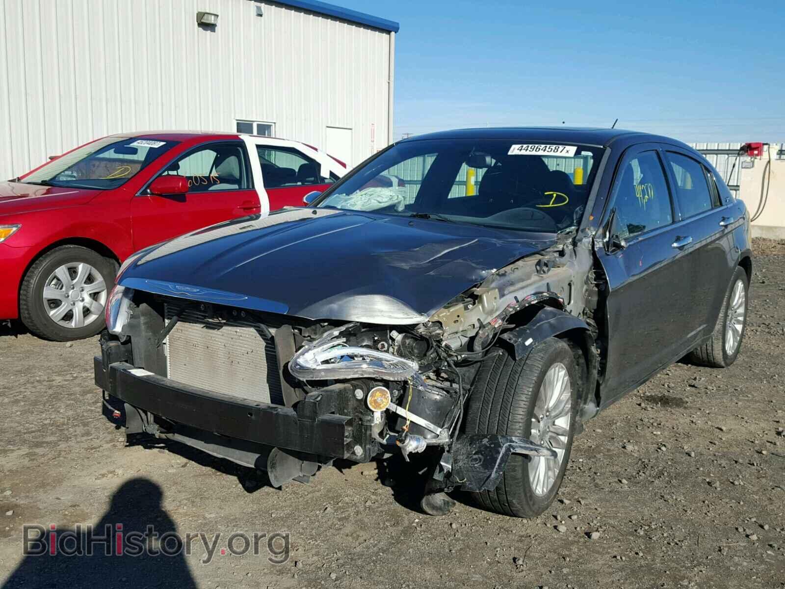 2013 CHRYSLER 200 - VIN: 1C3CCBCG4DN745694 - Photo 2