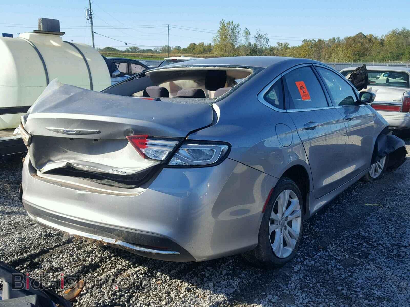 2015 CHRYSLER 200 - VIN: 1C3CCCABXFN637192 - Photo 4