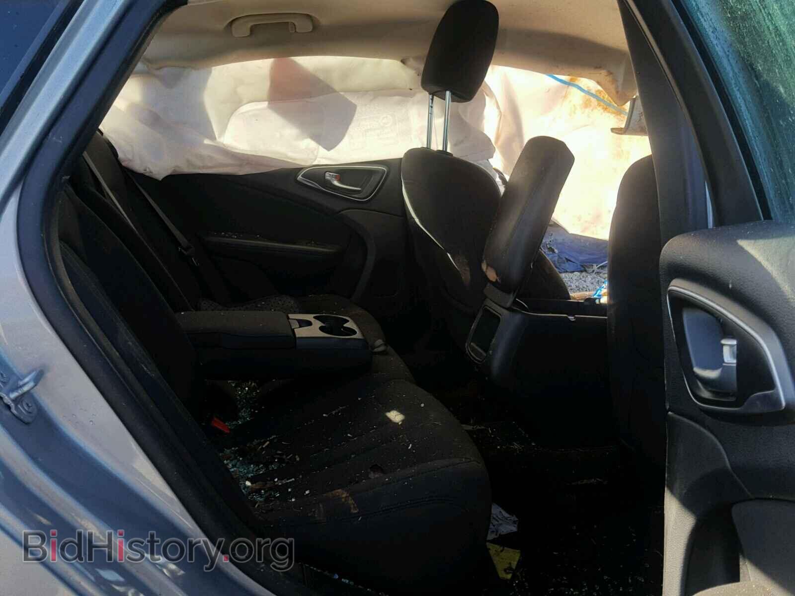 2015 CHRYSLER 200 - VIN: 1C3CCCABXFN637192 - Photo 6