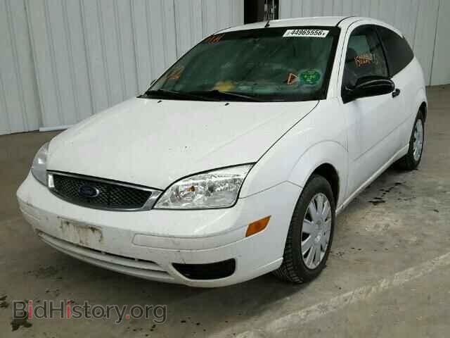 2005 FORD FOCUS - VIN: 3FAFP31N45R131768 - Фото 2