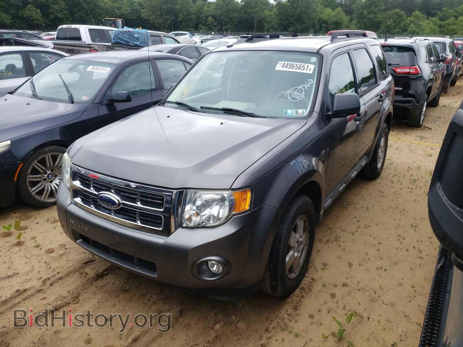 2009 FORD ESCAPE - VIN: 1FMCU93G79KD14630 - Фото 2
