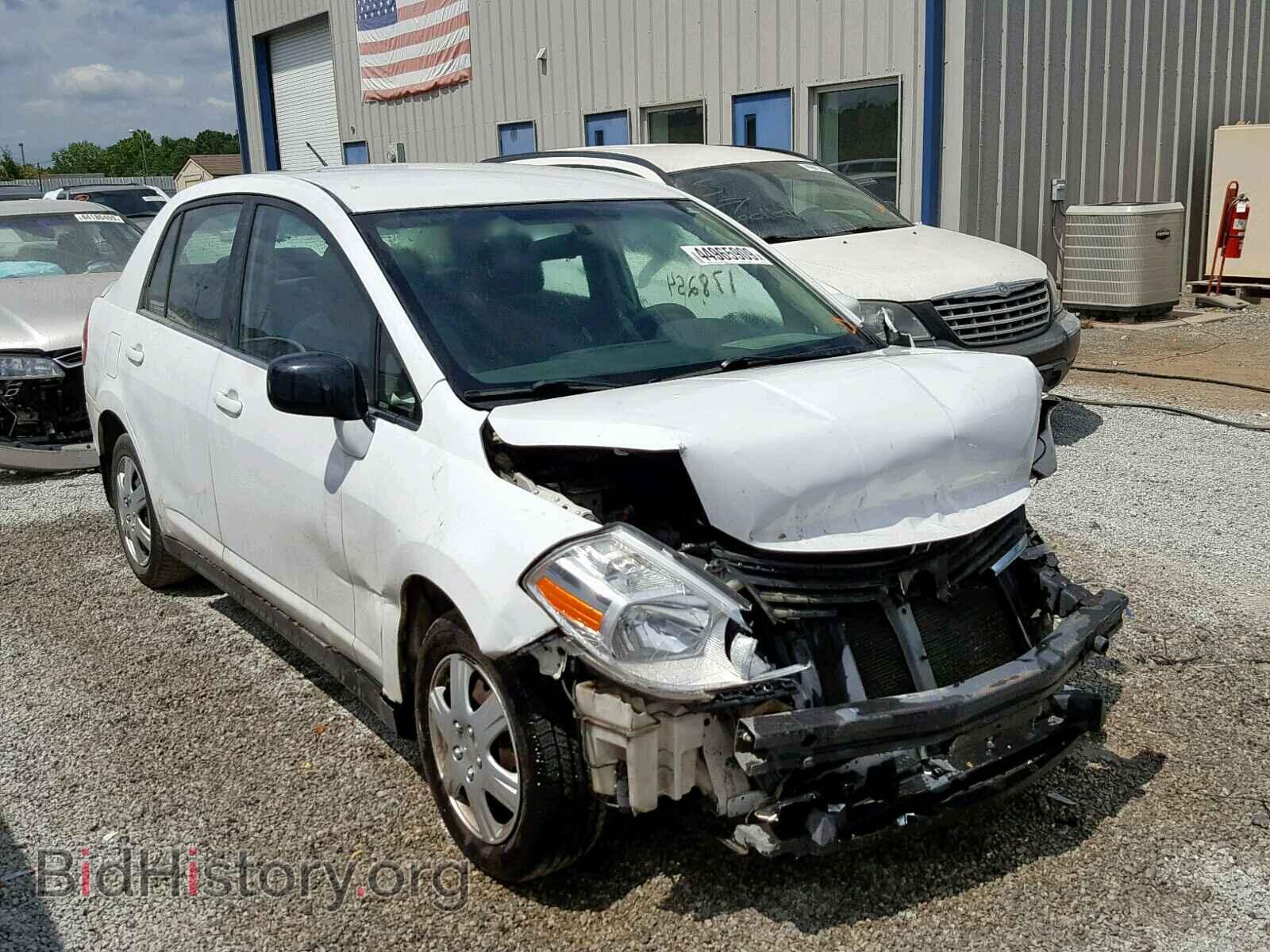 Photo 3N1BC11E38L367962 - NISSAN VERSA 2008