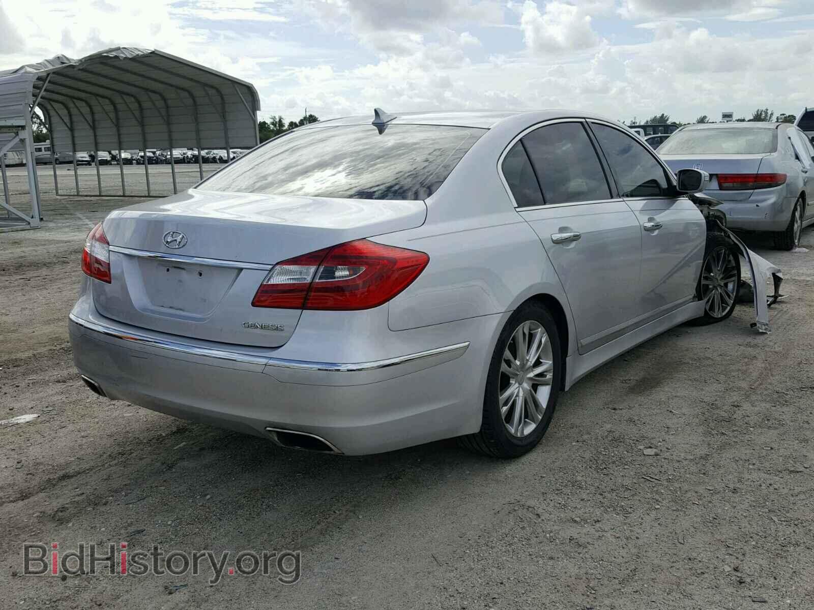 2014 HYUNDAI GENESIS - VIN: KMHGC4DD5EU263574 - Фото 4